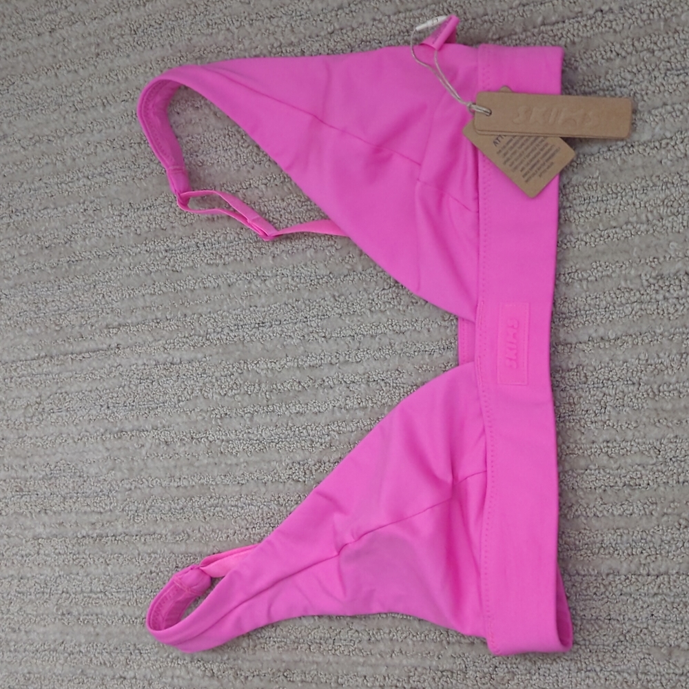 Skims Swim Plundge Bikini - taffy